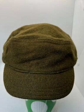 Y2k 08 Ladies Wool Blend M/L
Cadet Cap Army Military Castro Hat
GAP Green